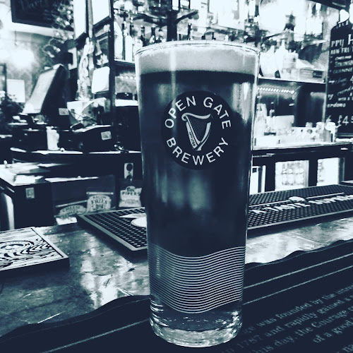 Comments and reviews of The Stewart Arms
