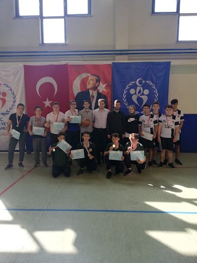 Cide Kapalı Spor Salonu