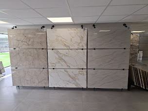 Photo n°11 de Cloture et Carrelage à Saint-Priest (Magasin)