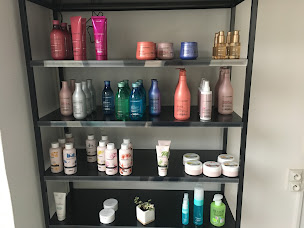 Photo n°4 de R'Look à Appoigny (Salon de coiffure)