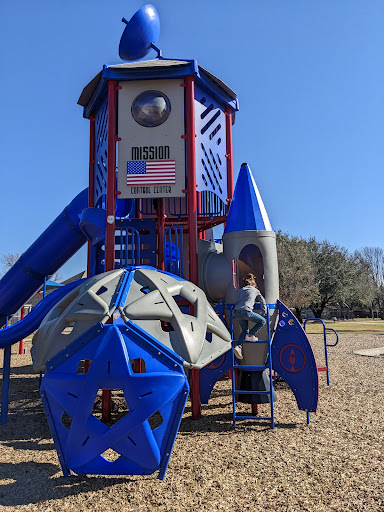 Chapman Park - Visual