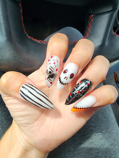 Giddings Nails - Visual