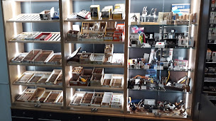 Photo n°3 de LE BRAZZA (Dinard) à Dinard (Boutique de cigarettes électroniques)