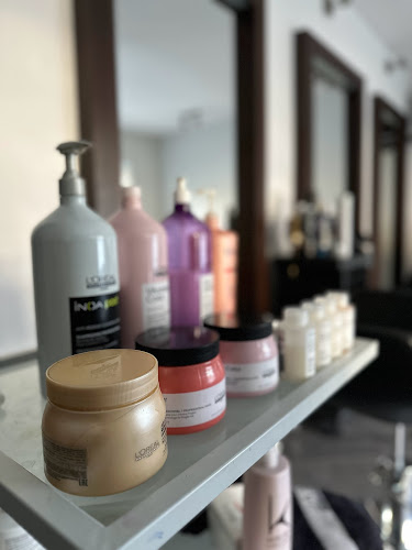 https://metamorfoza-salon.com.pl/