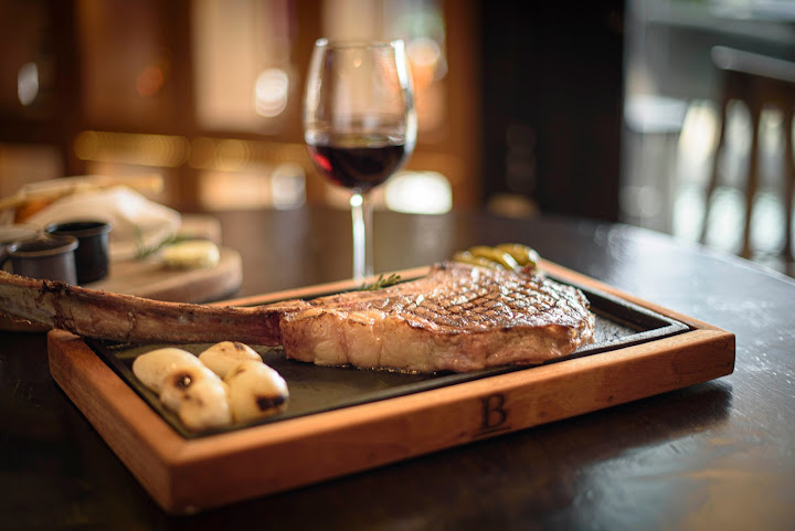 BARTOLA STEAK & GRILL UNIVERSIDAD by null