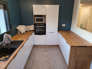 Photo n°5 de Merle Billy Menuiserie à Arc-lès-Gray (Menuisier)