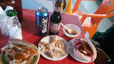 Photos of Las Cholas