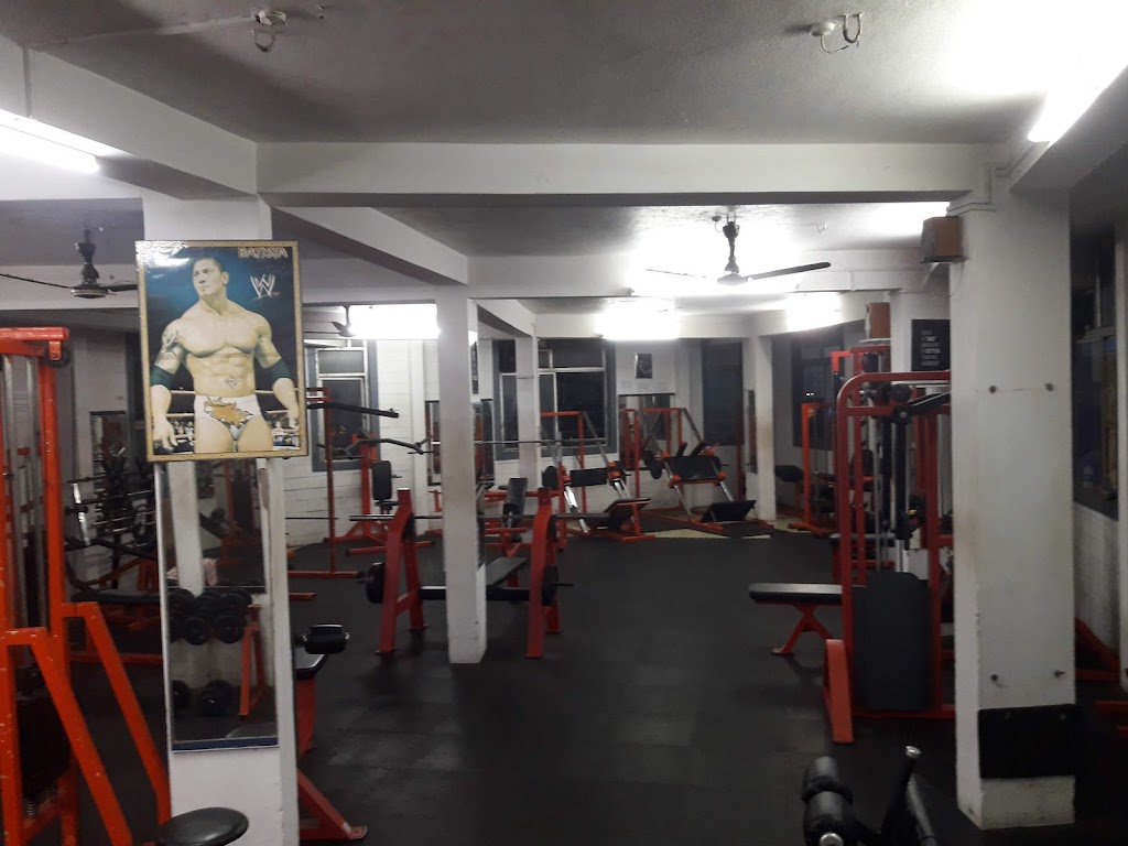 Fitness World Health Club