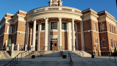 Hamden Memorial Town Hall