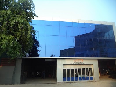 Photos of Rocky's Auto Ltd