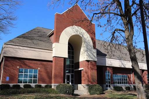 Doris and Harry Vise University Library
