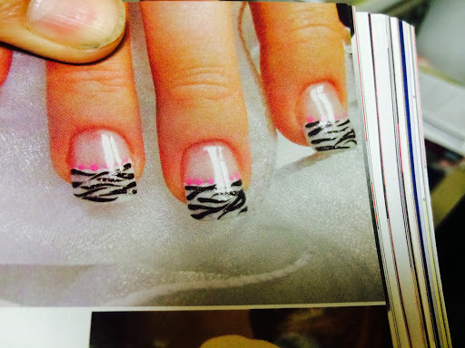 Co Co Nails - Visual