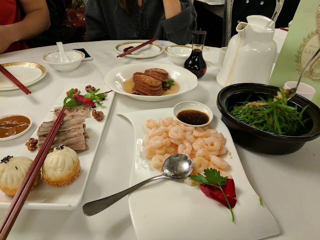 Shanghai No 1 Seafood Village