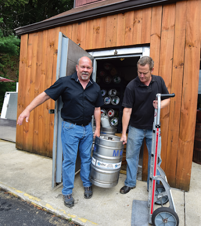 Photos of Peabody's Wine & Beer Merchants