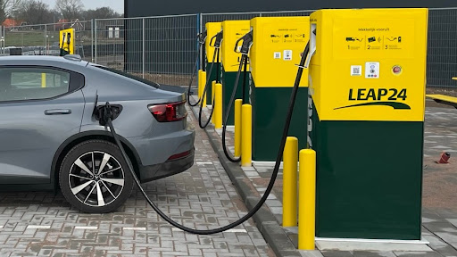 LEAP24 Charging Station
