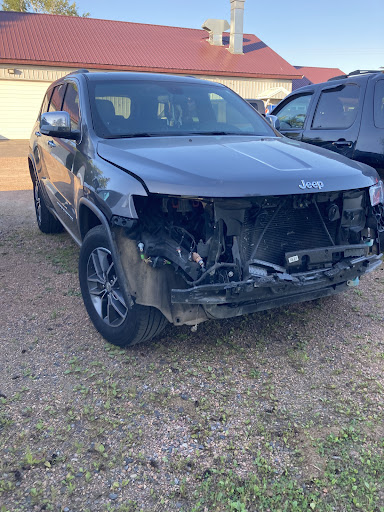 On-Q Collision Center - Thumbnail