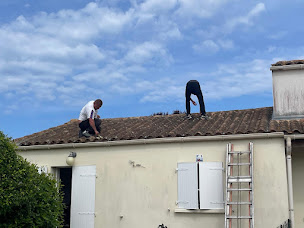 Photo n°2 de Cs Couverture 24 à Val de Virvée (Entrepreneur spécialisé dans l'isolation)