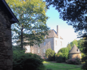 Photo n°7 de Château d'Isigny à Isigny-le-Buat (Chambre d'hôtes)