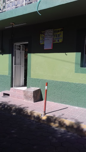 Zapatería Los Reyes