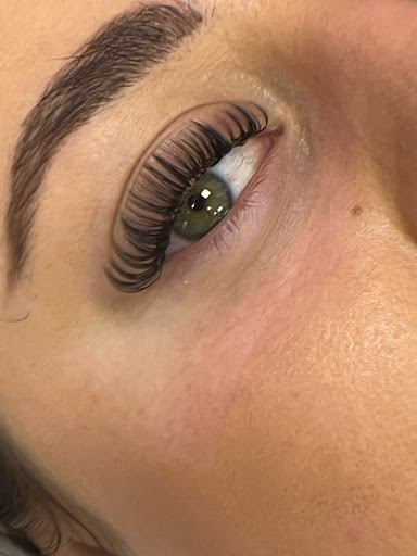 Eyelash Bar Chigwell - Thumbnail