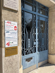 Photo n°1 de AXA Prévoyance & Patrimoine Nicolas Tamborini à Grenoble (Compagnie d'assurance-vie)