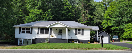 Mountain Fresh Stayhouse - Thumbnail