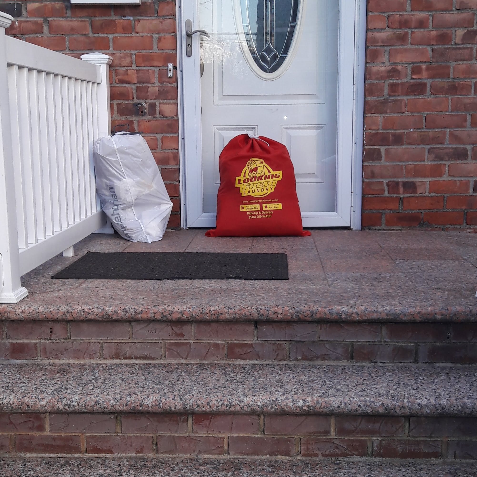 Looking Fresh Laundry storefront and entrance in Lynbrook