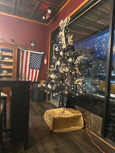 Alivana’s Cigar Lounge Gallery - United States