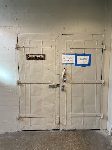 Baobab Frames & Art Services by null