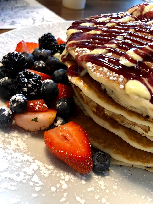 Wildberry Pancakes and Cafe