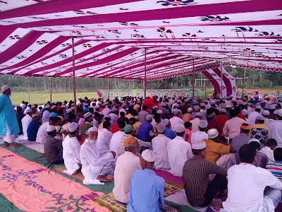 Photos of Alhaz Kazem Uddin Pramanik Eidgha