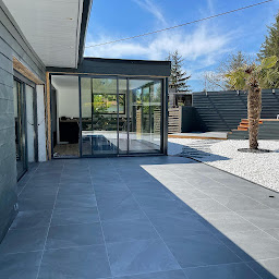 Photo n°26 de Mon Espace Carrelage SARL à Saint-Denis-de-Pile (Magasin de portes de douche)