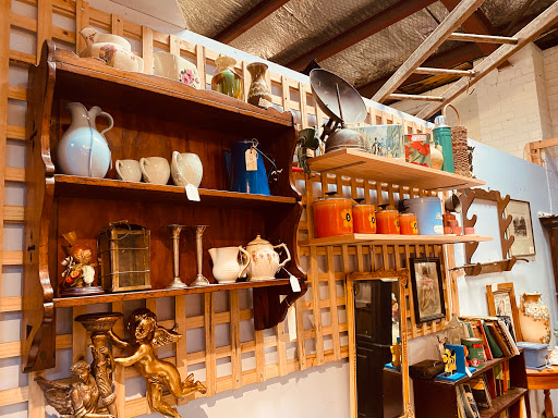 Yarra Valley Antique Centre - Thumbnail