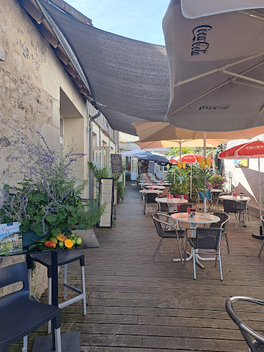 Photo 1 - Burgers & Co