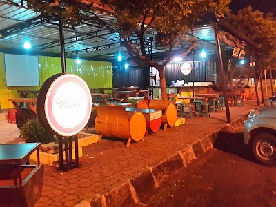 Photos of Zona Apresiasi Jember