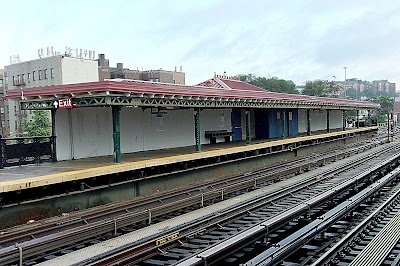 238th Street Station