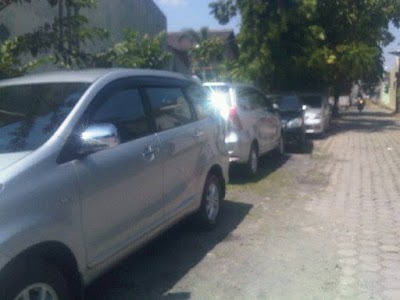 Photos of Sewa Mobil Solo Budiarto