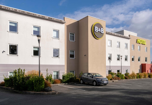 B&B HOTEL Royan La Palmyre Logo