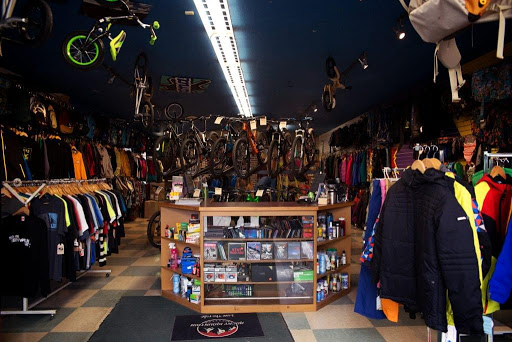 Red Shred's Bike & Board Shed - Thumbnail