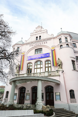 Volksoper Wien by null