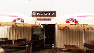 Photos of DARTS PICA