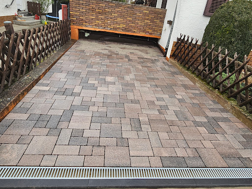 Bilali Redjep BR Garten- und Landschaftsbau aus Saulheim