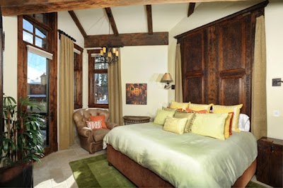 Photos of Paragon Lodging