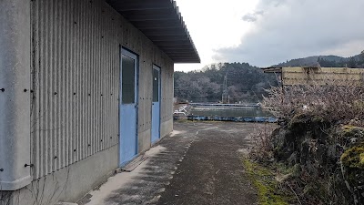 室生東小学校プール