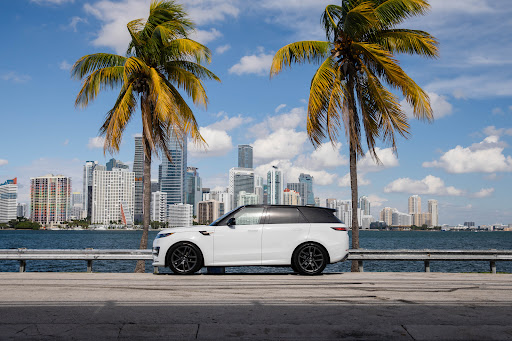 RealCar: Premium & Luxury Car Rental Fort Lauderdale FXE - Thumbnail