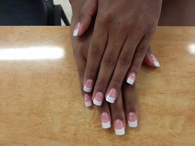 Nail Bar