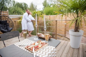 Photo n°74 de L'Escapade Romantique à Dreuil-lès-Amiens (Spa)