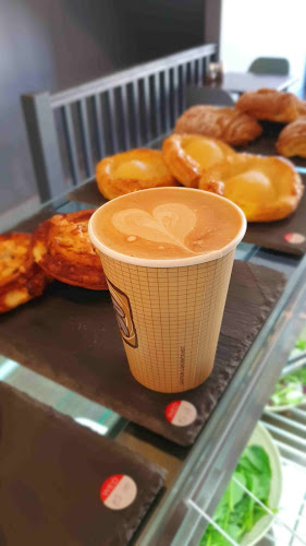 Perfect Blend Coffee Shop - Coffee shop