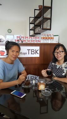 Warung Kopi TBK, Author: Tieneke Tombokan