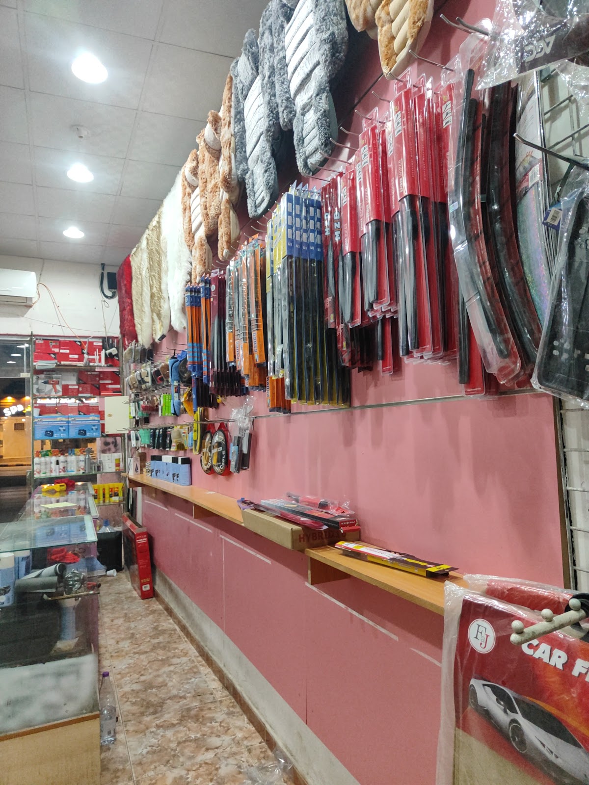 ابو فهد لزينة السيارات - صورة 2